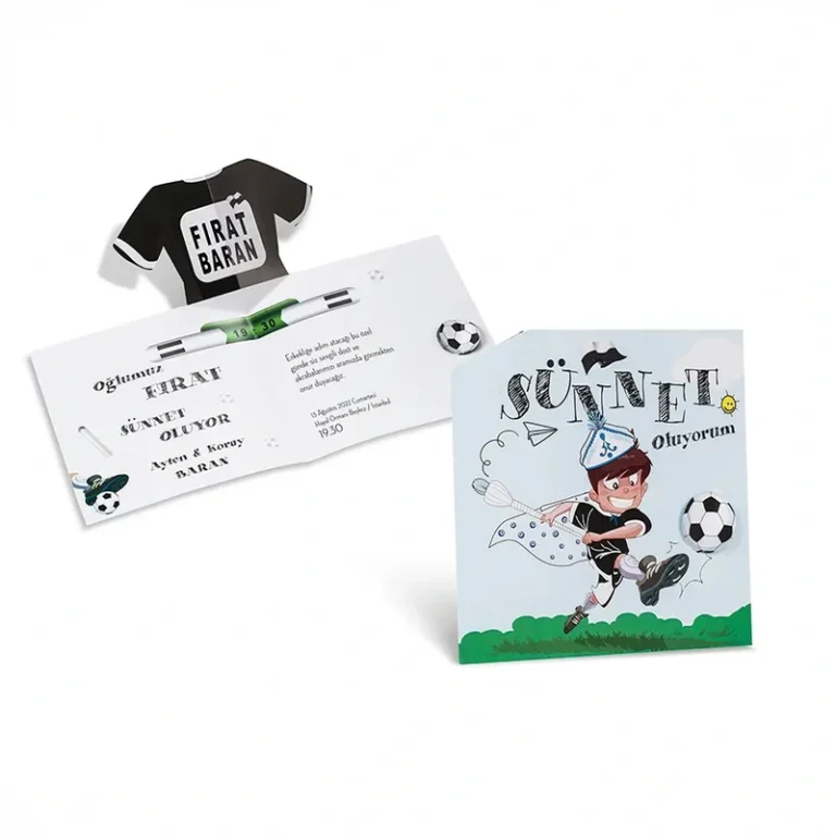 Sünnet 80903 davetiye, siyah-beyaz forma çıkıntılı, futbol temalı açılır kart