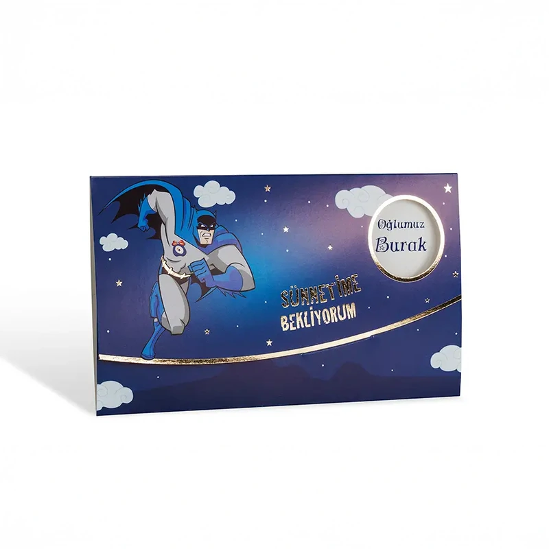 Sünnet 80935 davetiye, lacivert gece zeminli, süper kahraman çizimli, isim pencereli kılıf